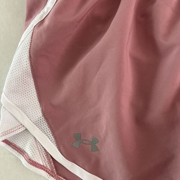 Under Armour 1350196-697 Women's Sz Small Dusty Pink/White UA Fly-By 2.0 Shorts - Picture 5 of 12